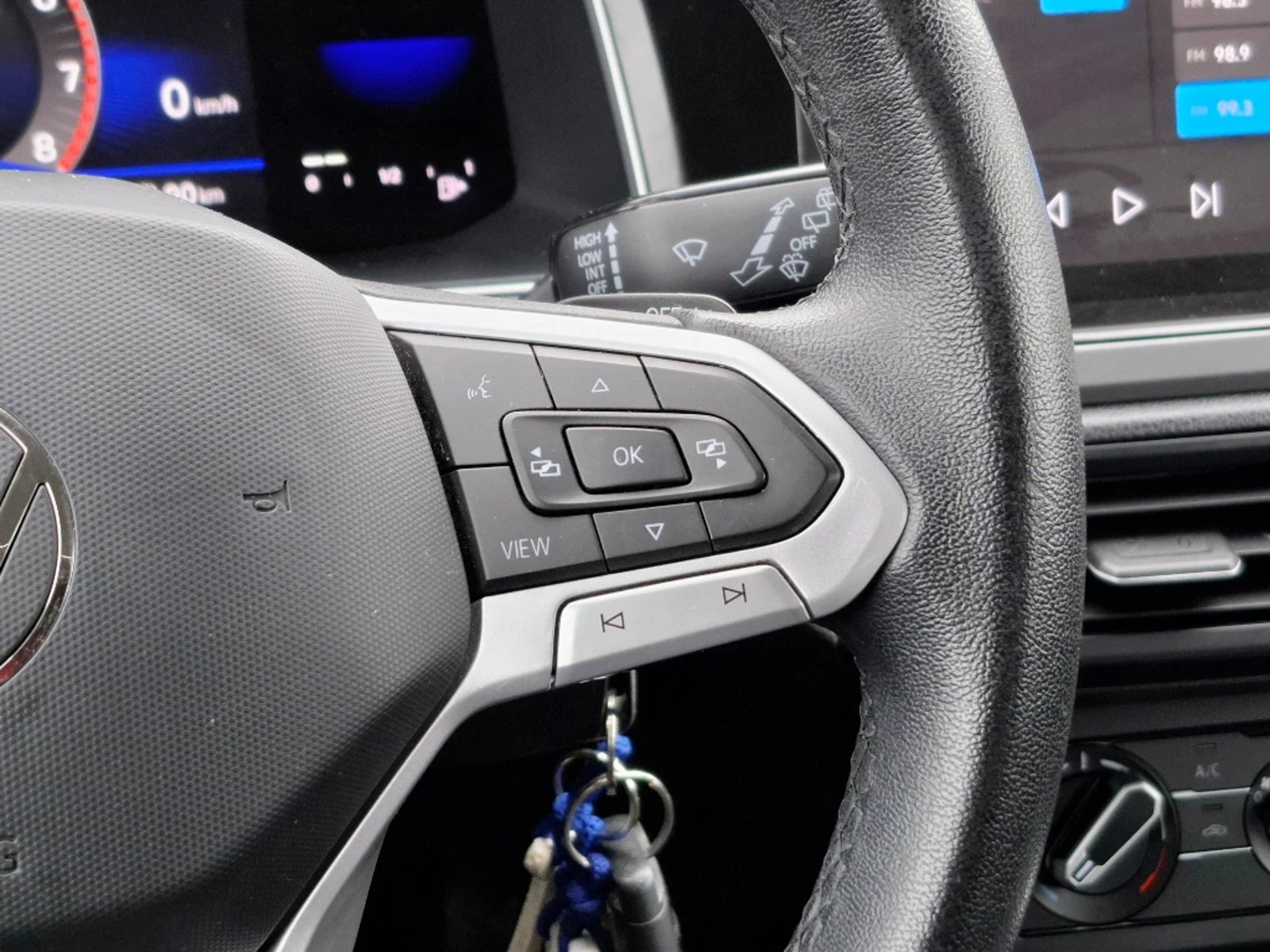 Volkswagen Nivus 2023 - Imagen 16 de 20