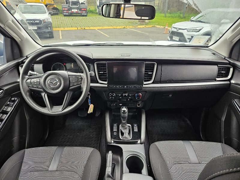 Mazda Bt-50 2024 - Imagen 14 de 20