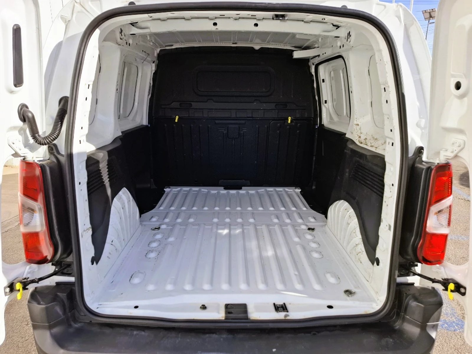 CITROEN BERLINGO 2021 - Imagen 11 de 20