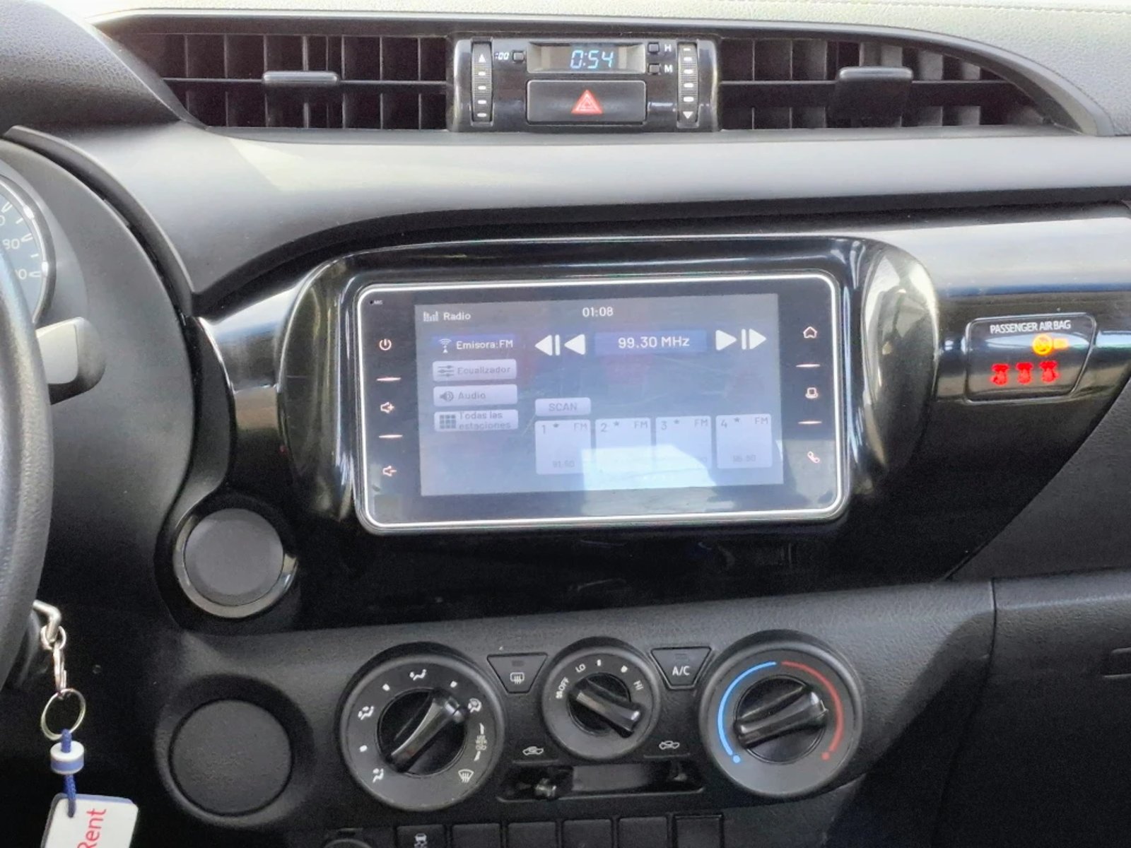 Toyota Hilux 2023 - Imagen 17 de 20