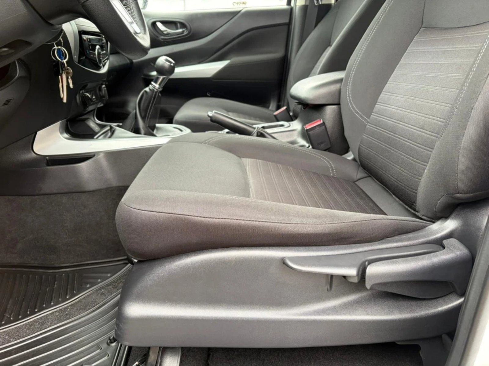 Nissan Navara 2023 - Imagen 12 de 20