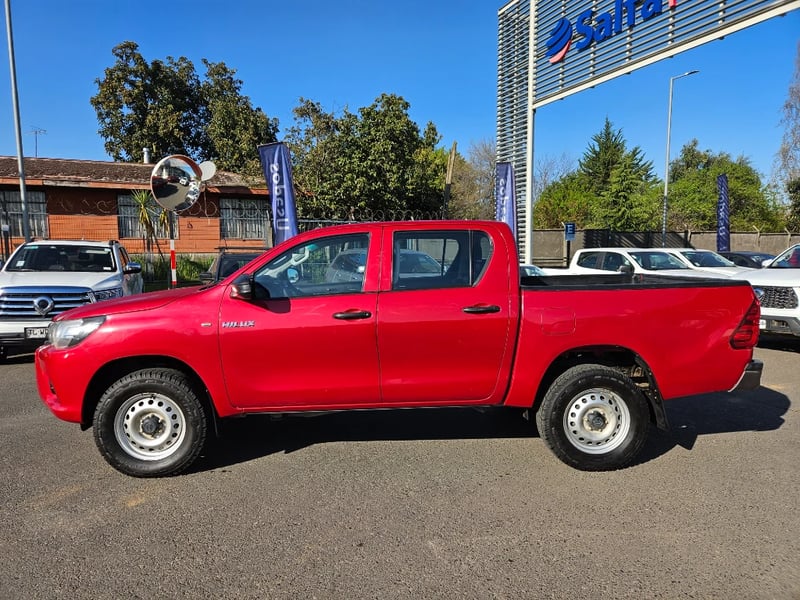 Toyota Hilux 2024 - Imagen 8 de 20