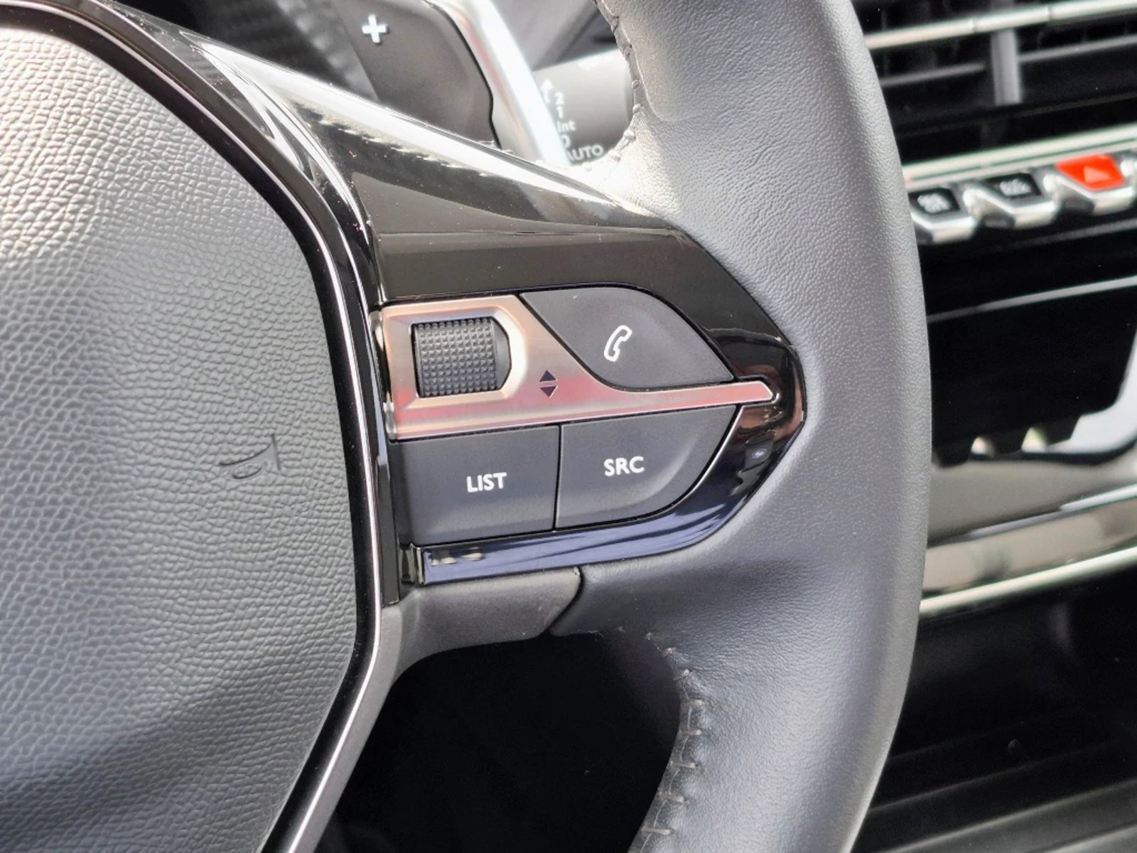 Peugeot 208 2023 - Imagen 16 de 20