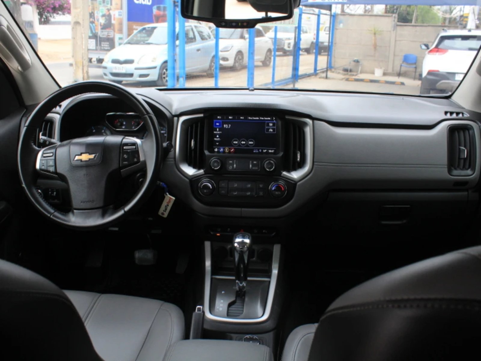 CHEVROLET COLORADO 2023 - Imagen 8 de 20