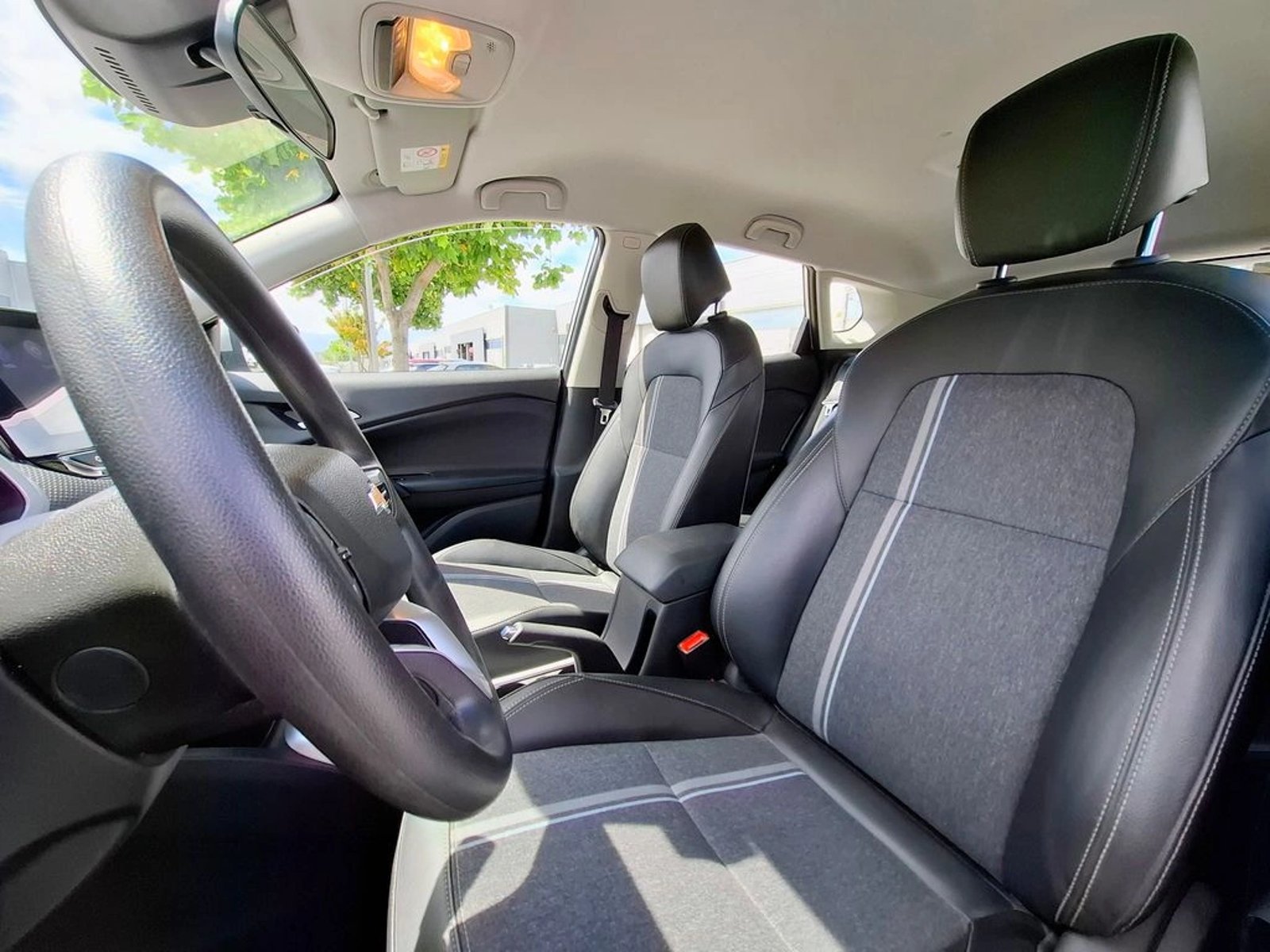 CHEVROLET TRACKER 2024 - Imagen 12 de 20