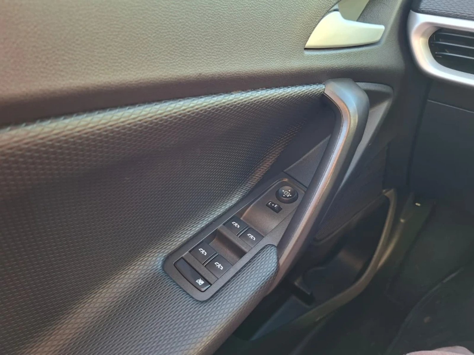CHEVROLET TRACKER 2025 - Imagen 16 de 20