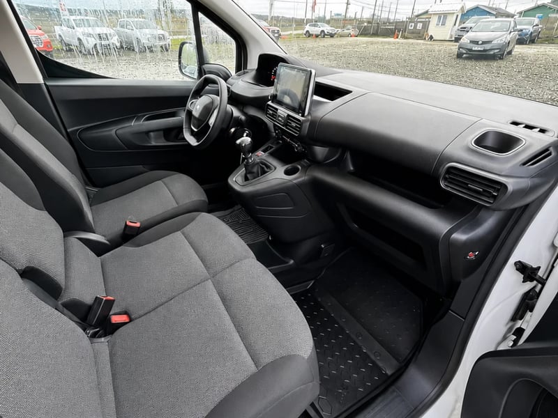 Peugeot Partner 2024 - Imagen 12 de 18