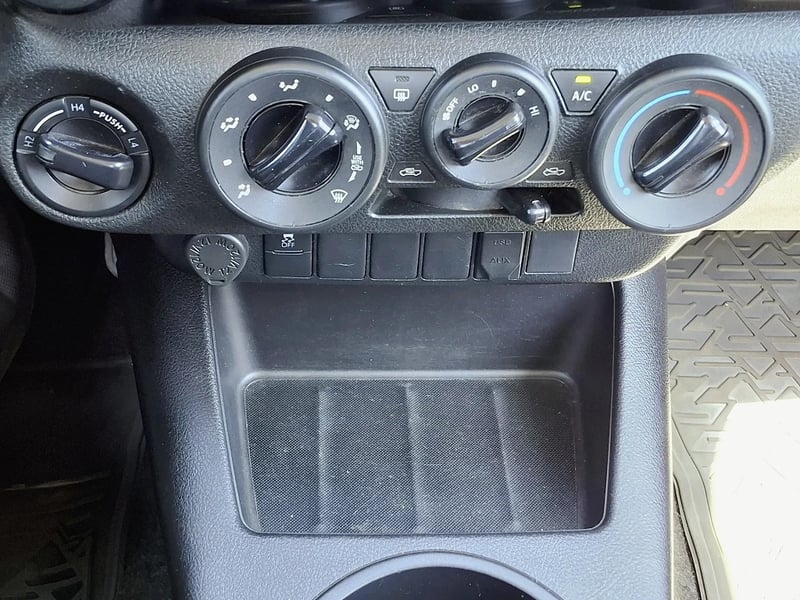Toyota Hilux 2024 - Imagen 18 de 20