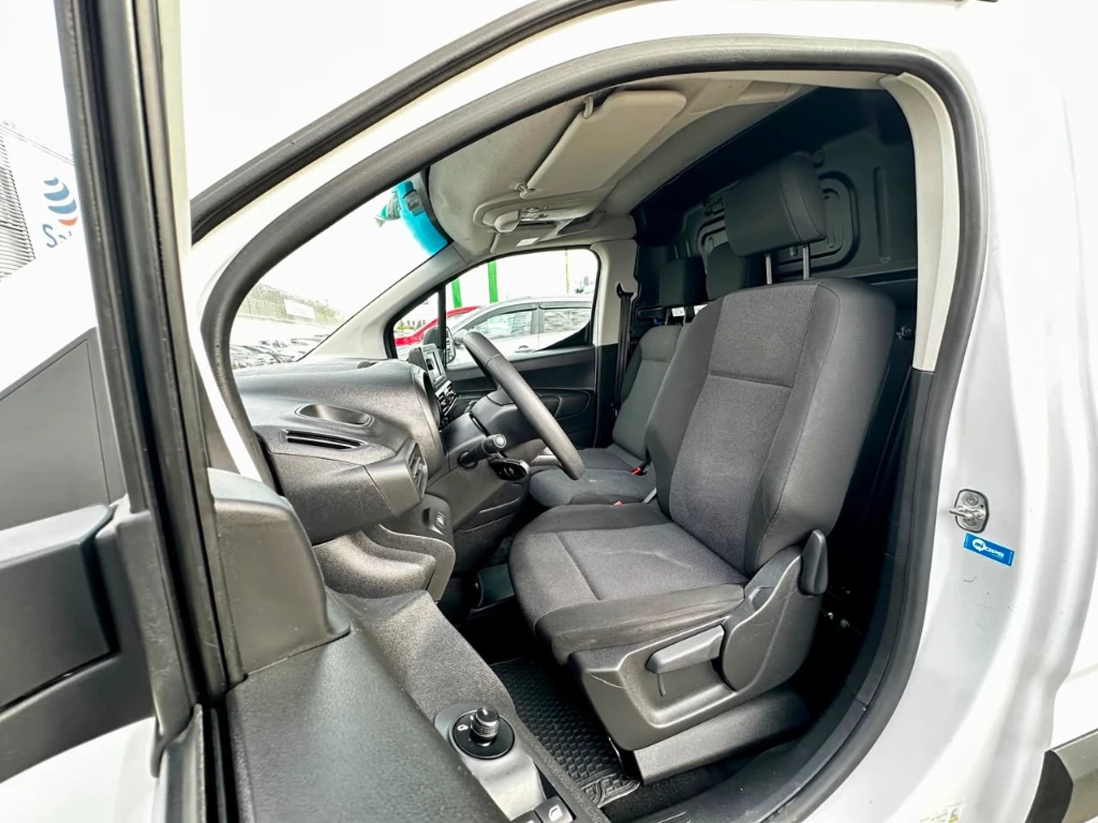 Citroën Berlingo 2024 - Foto 2 de 20