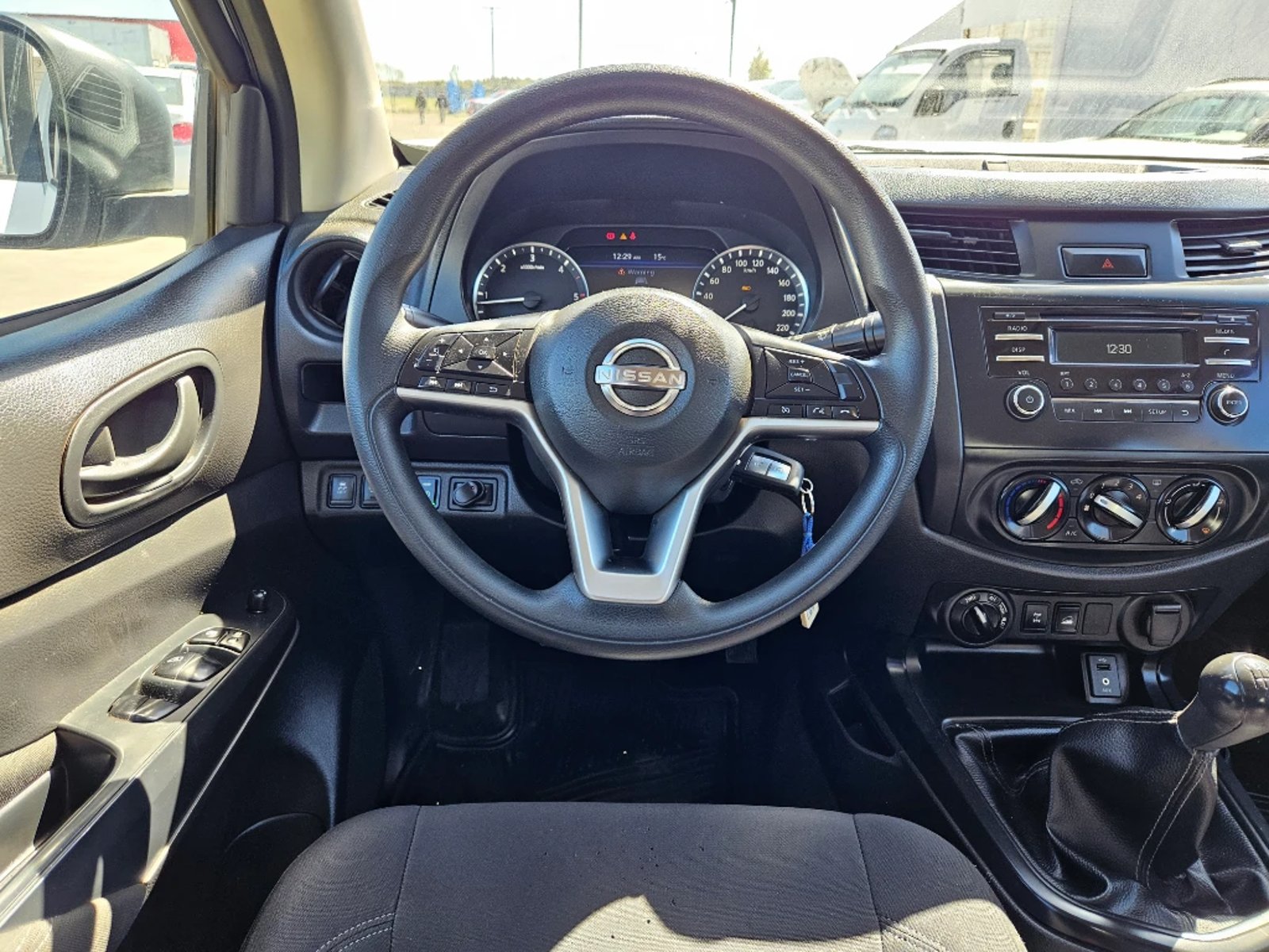 NISSAN NAVARA 2023 - Imagen 14 de 20