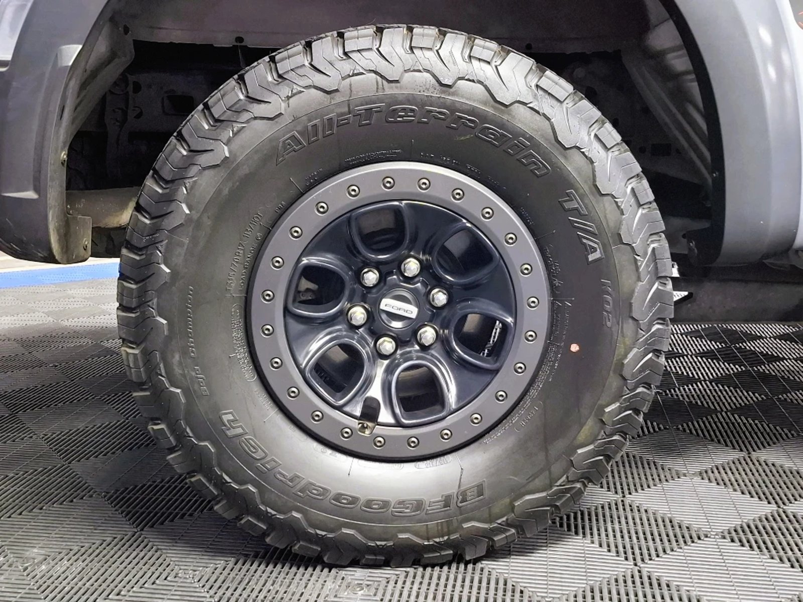 FORD F-150 RAPTOR 2023 - Imagen 9 de 20