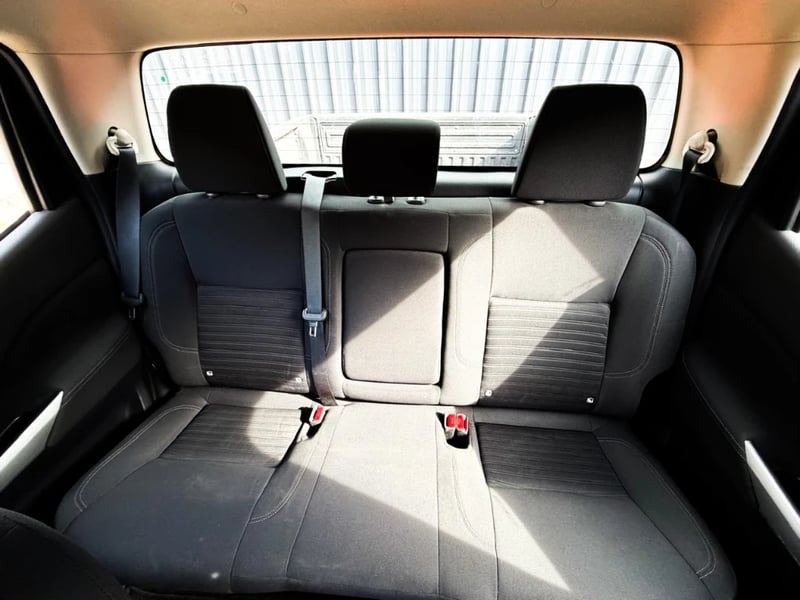 Nissan Navara 2023 - Imagen 19 de 20