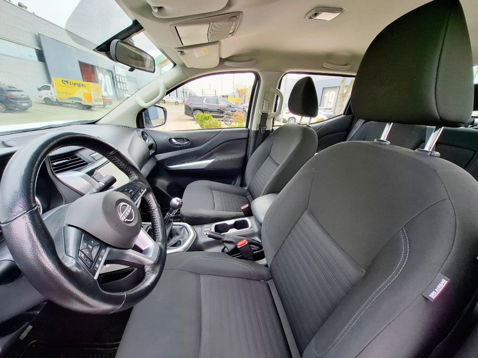 Nissan Navara 2023 - Imagen 10 de 20