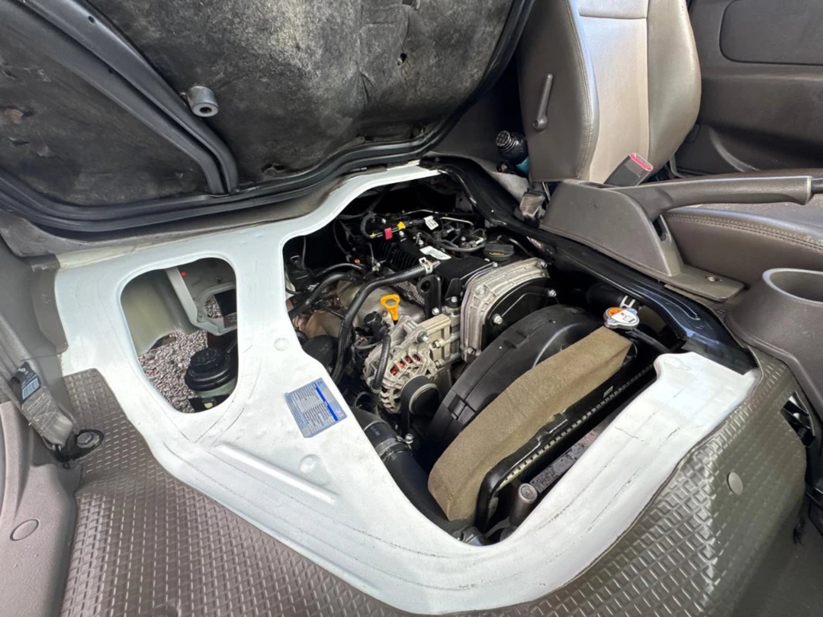 HYUNDAI PORTER 2022 - Imagen 12 de 20