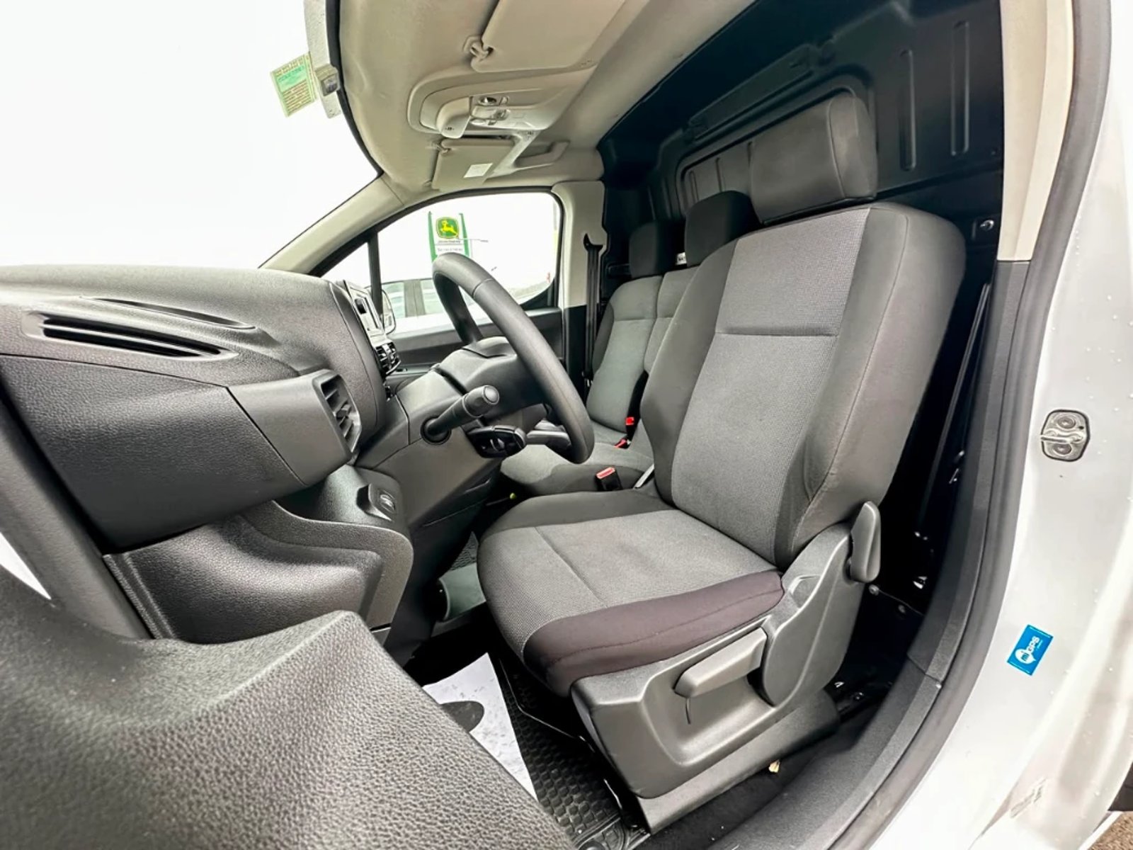 CITROEN BERLINGO 2024 - Imagen 20 de 20