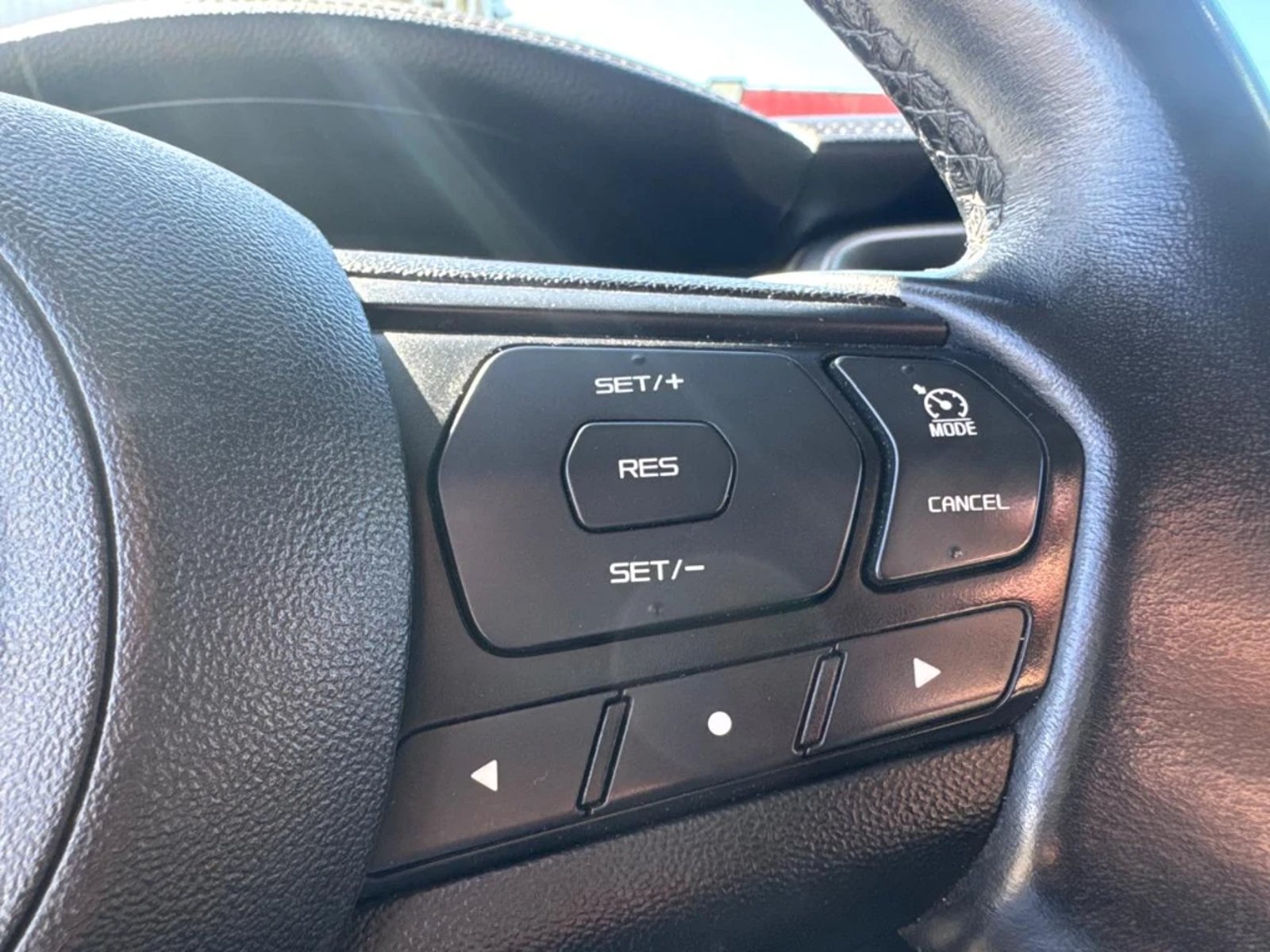 MAZDA BT-50 2022 - Imagen 19 de 20