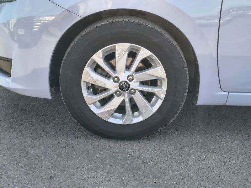 Nissan Versa 2024 - Imagen 9 de 20