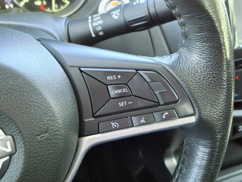 Nissan Navara 2023 - Imagen 17 de 20
