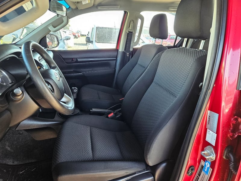 Toyota Hilux 2024 - Imagen 18 de 20