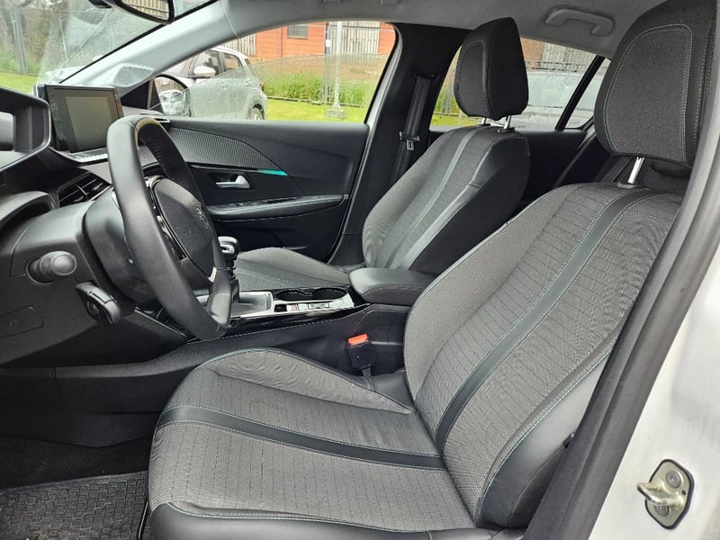 Peugeot 208 2023 - Imagen 17 de 20