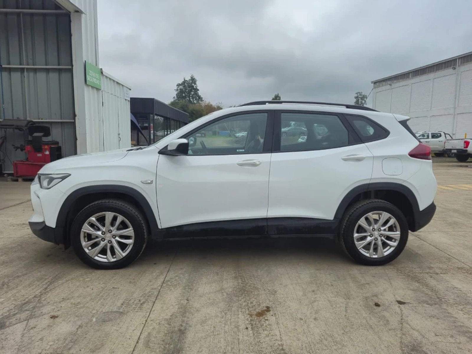 Chevrolet TRACKER 2024 - Imagen 9 de 20