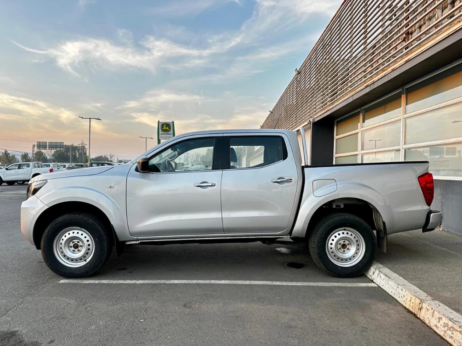 NISSAN NAVARA 2023 - Imagen 5 de 20