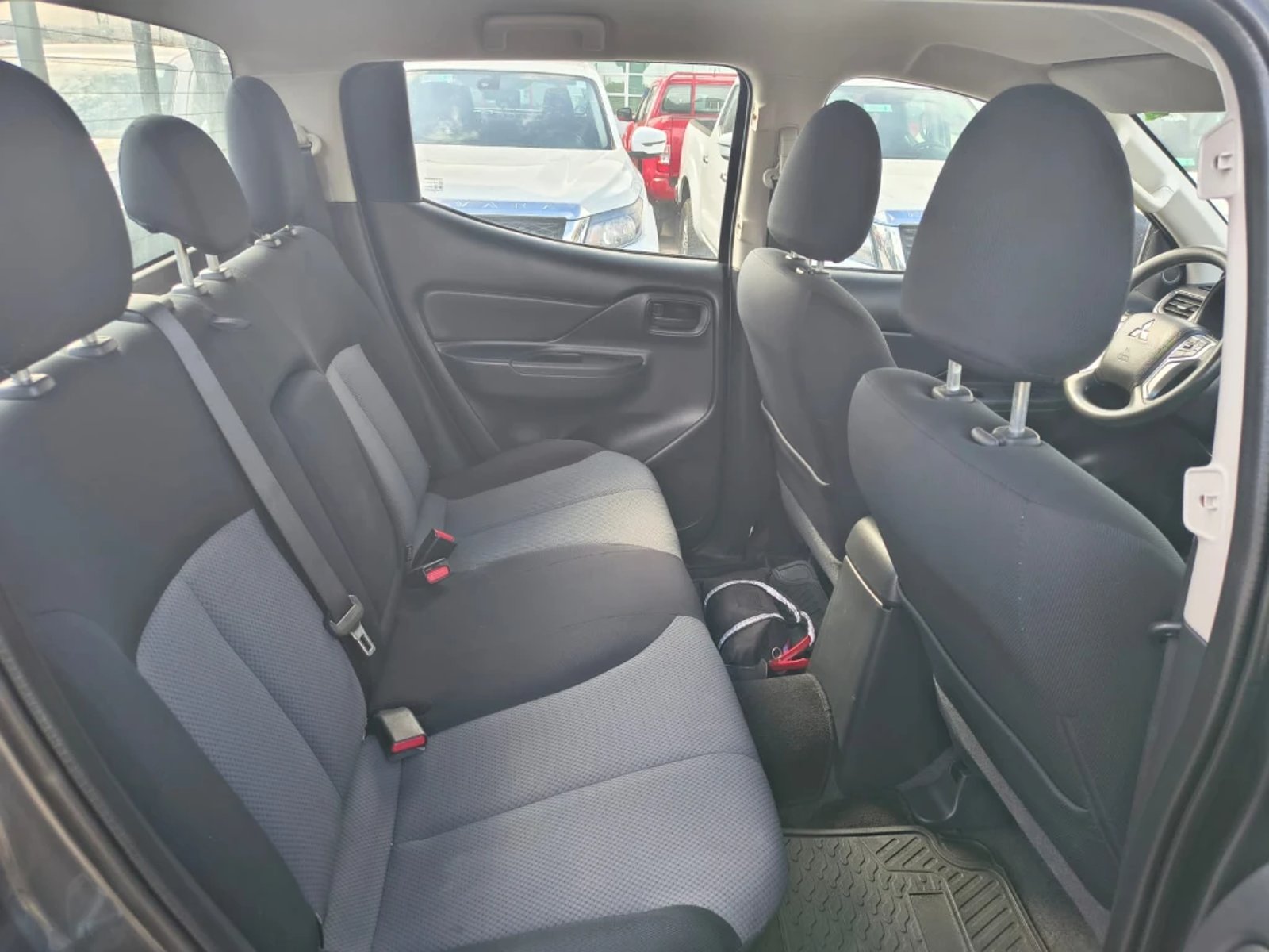 Mitsubishi L200 2023 - Imagen 10 de 20