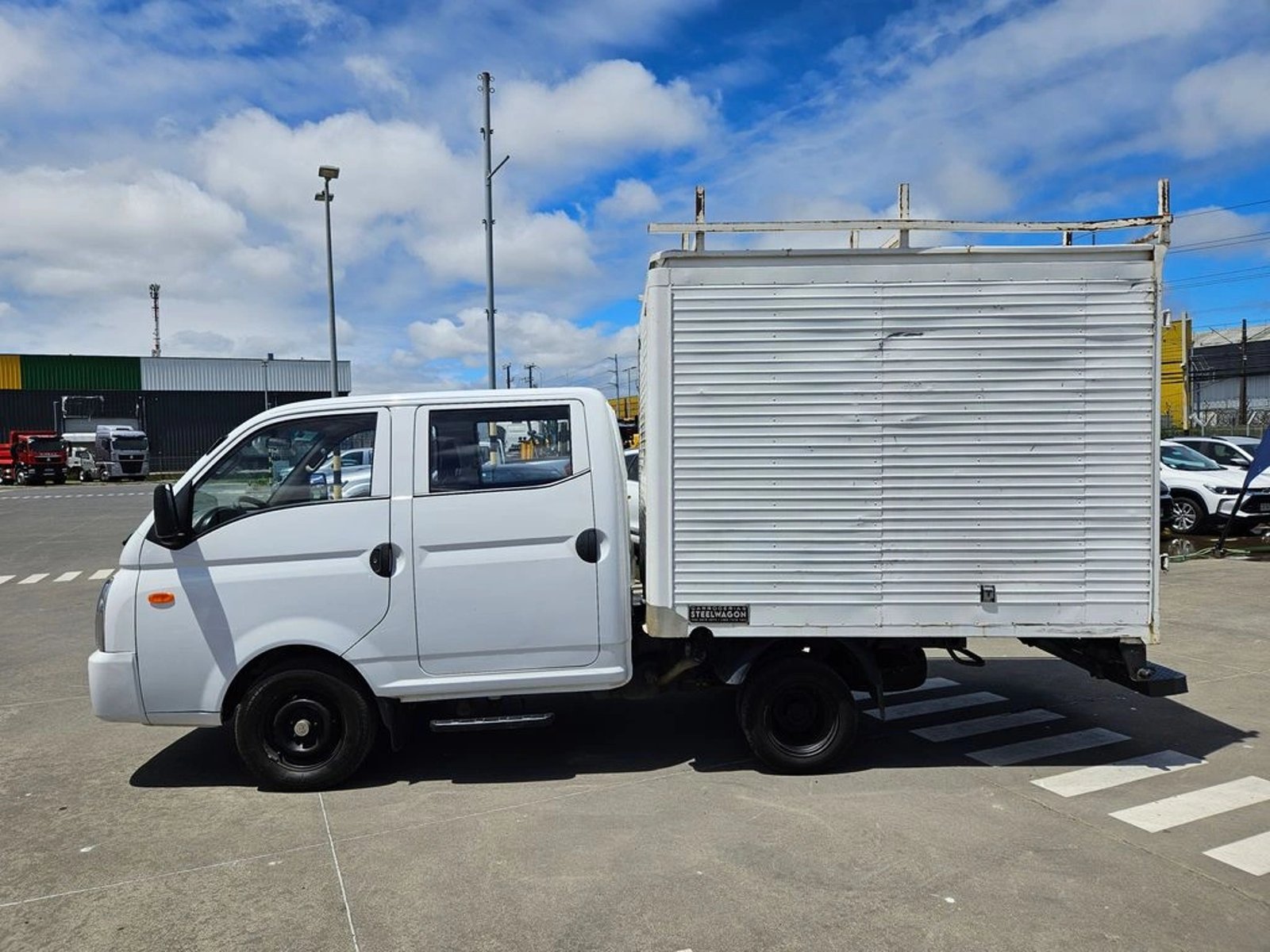 HYUNDAI PORTER 2023 - Imagen 4 de 20
