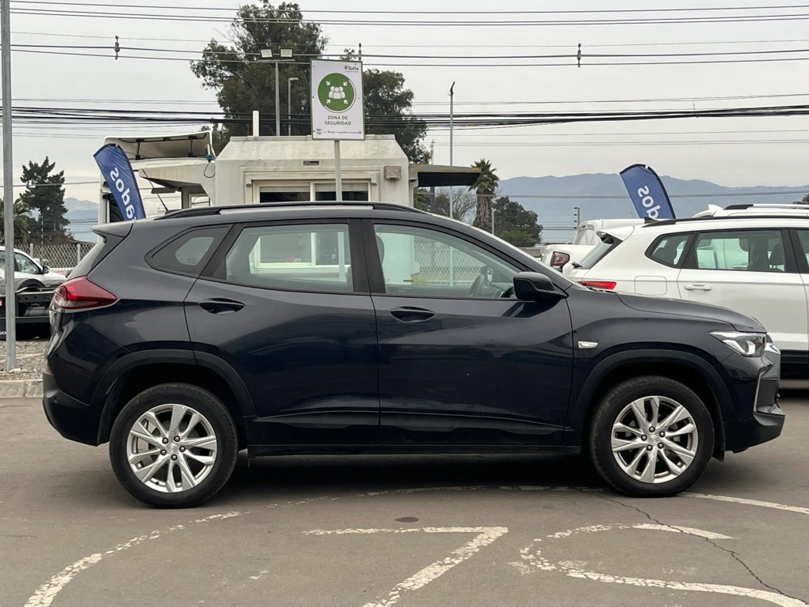 CHEVROLET TRACKER 2025 - Imagen 4 de 20