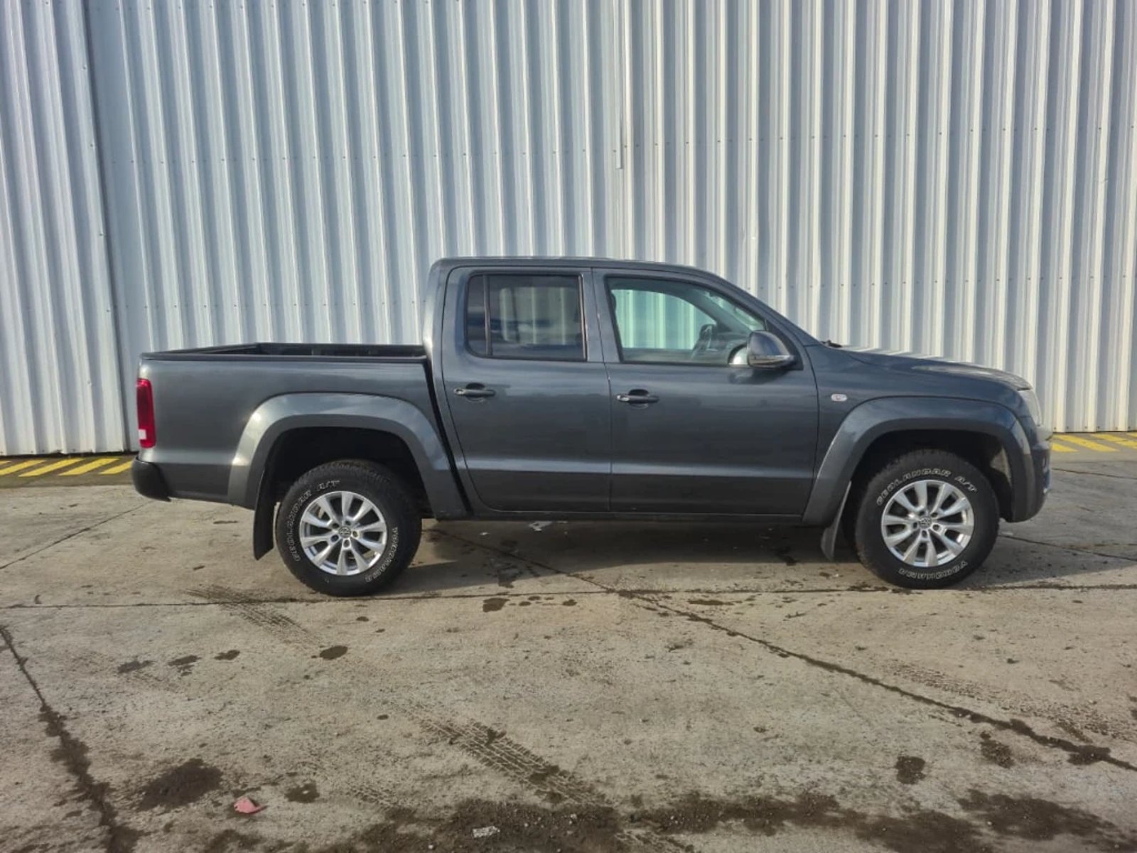 Volkswagen Amarok 2023 - Foto 4 de 20