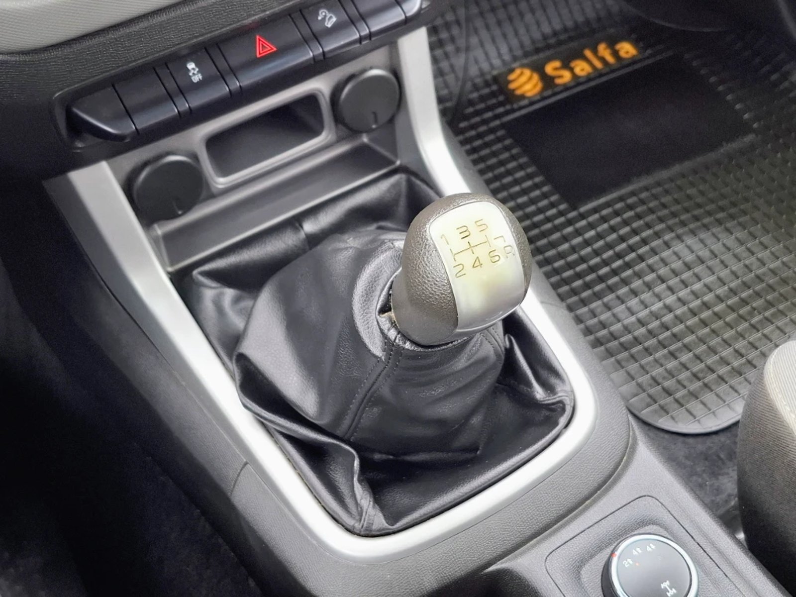 CHEVROLET COLORADO 2022 - Imagen 18 de 20