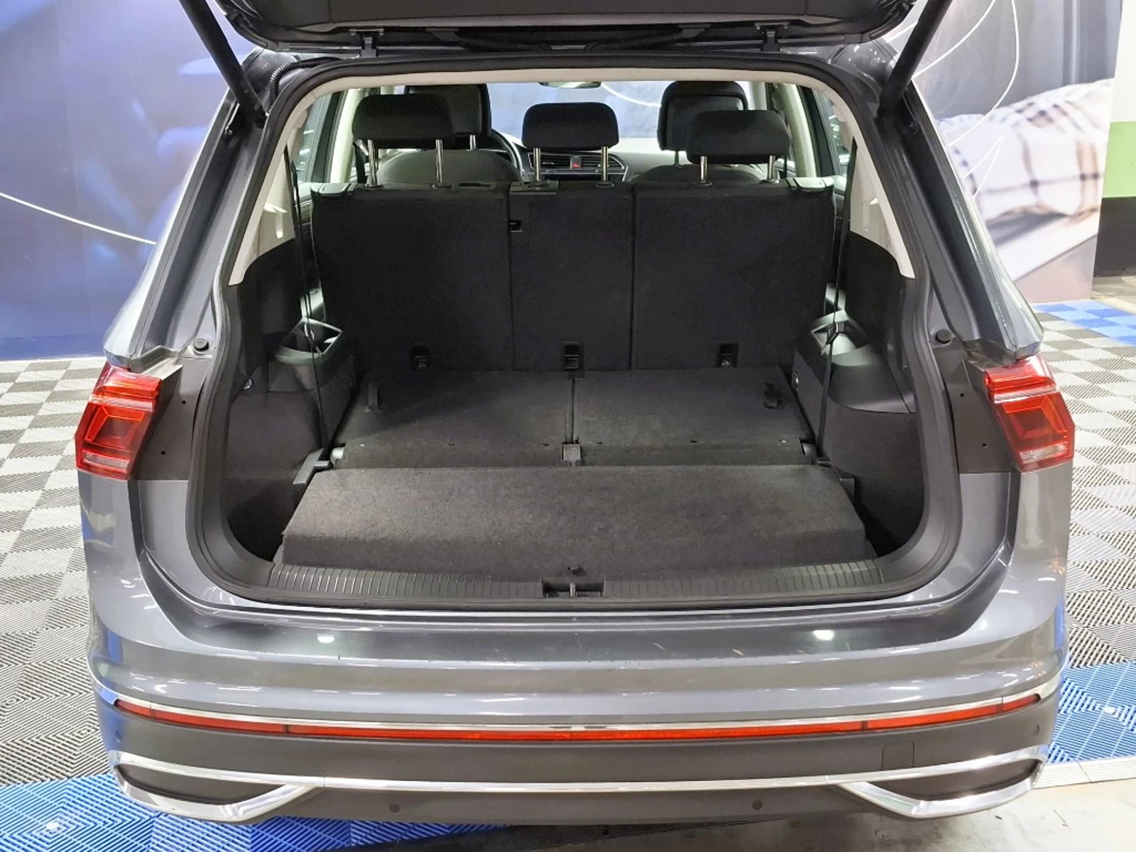 VOLKSWAGEN TIGUAN 2024 - Imagen 11 de 20