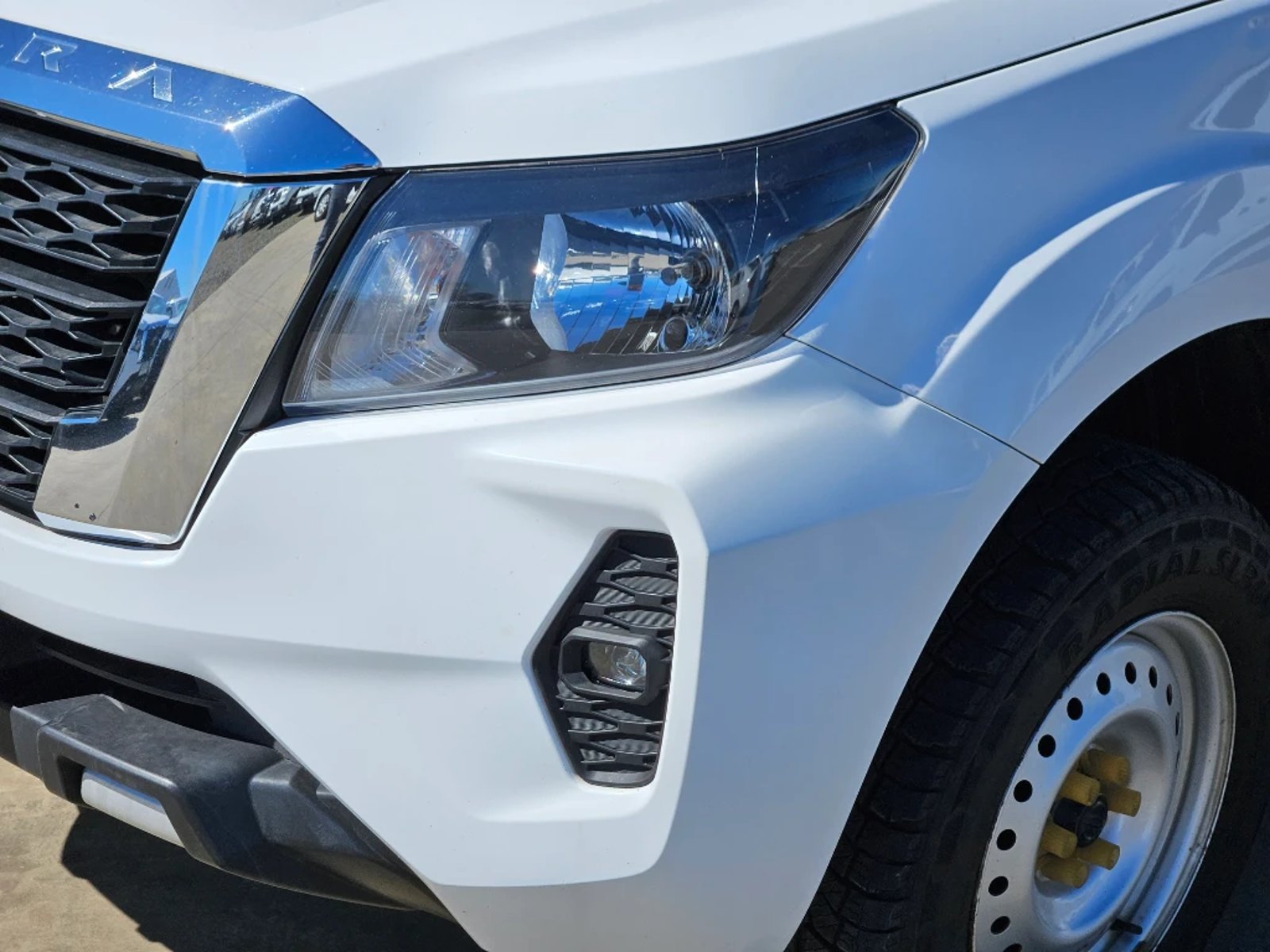 NISSAN NAVARA 2023 - Imagen 10 de 20