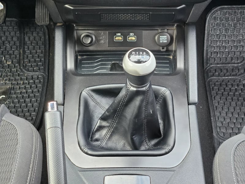 SsangYong Grand musso 2023 - Imagen 15 de 20