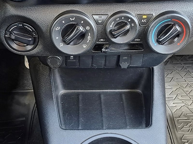 Toyota Hilux 2024 - Imagen 19 de 20