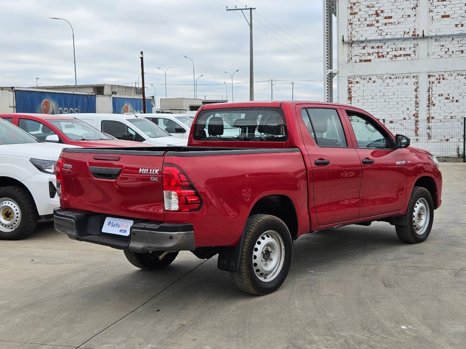 TOYOTA HILUX 2023 - Imagen 5 de 20