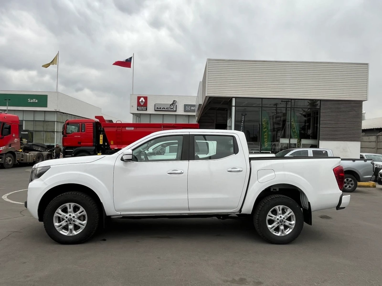 Nissan Navara 2023 - Imagen 8 de 20