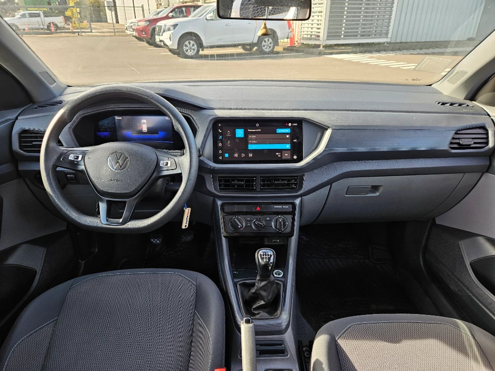 Volkswagen T-cross 2023 - Imagen 11 de 20