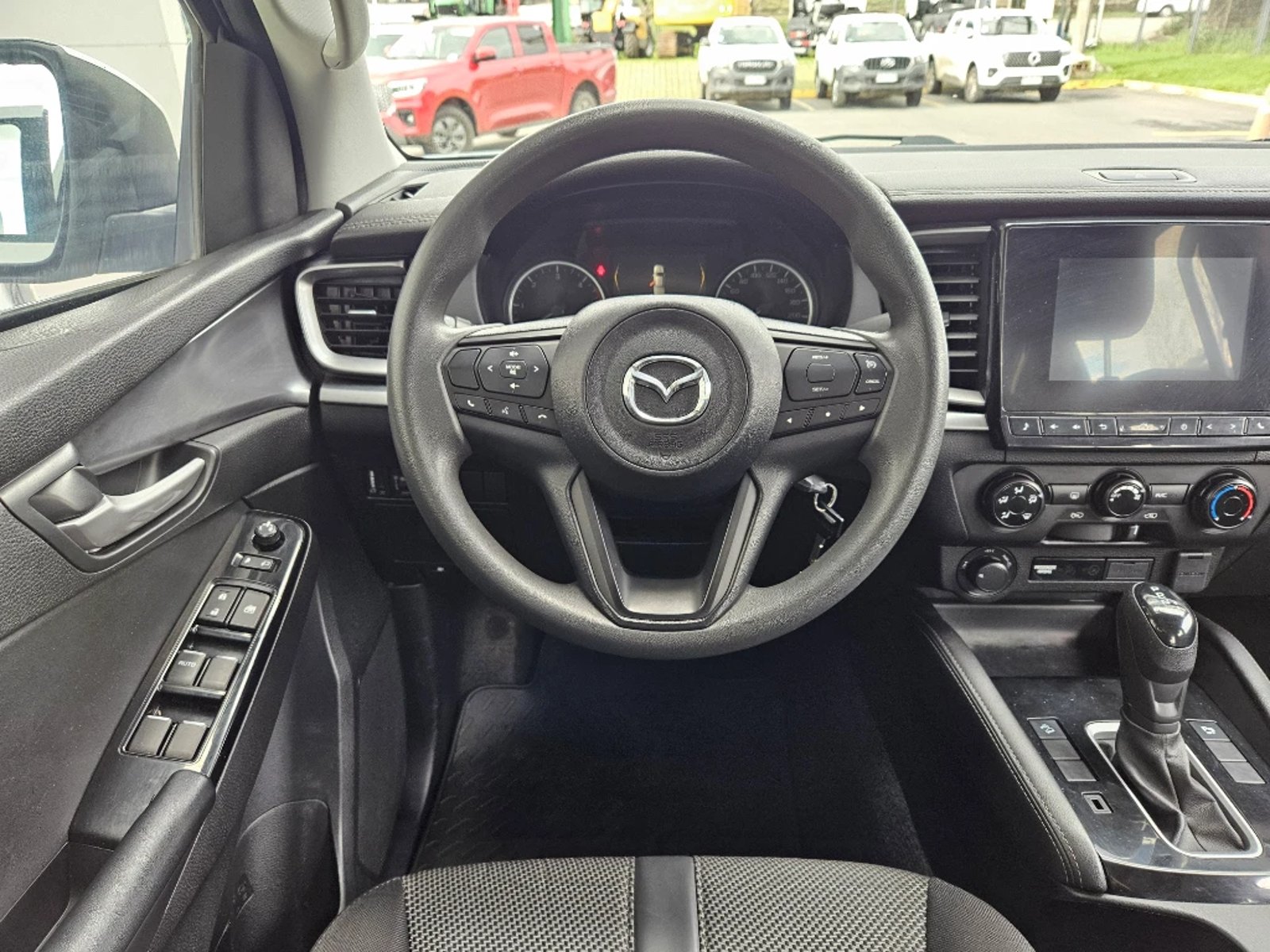 Mazda Bt-50 2024 - Imagen 11 de 20