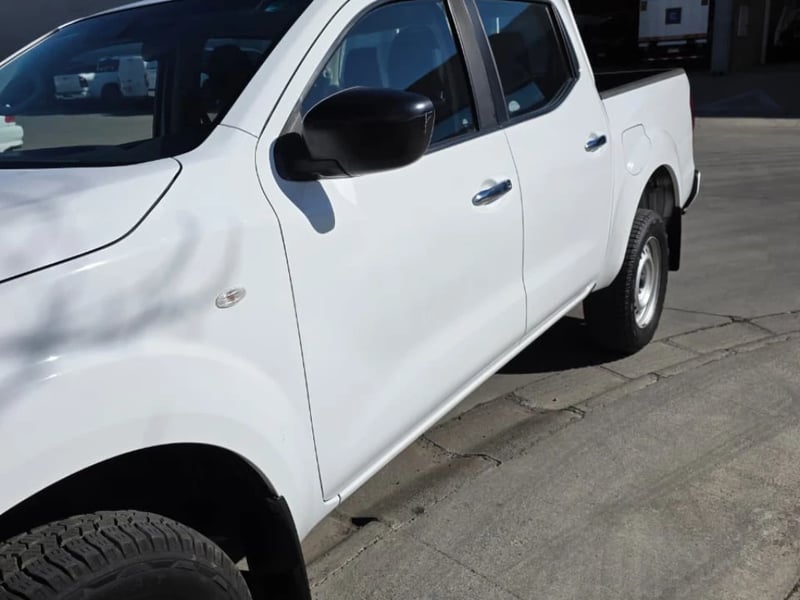Nissan Navara 2023 - Imagen 3 de 20
