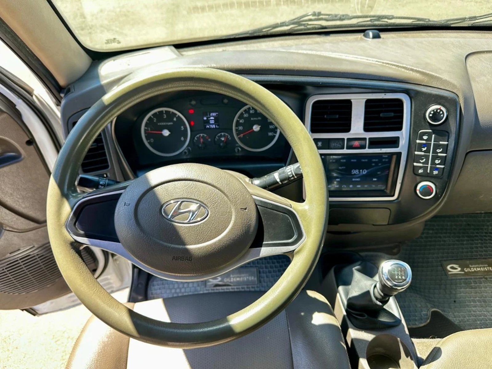 HYUNDAI PORTER 2022 - Imagen 14 de 20