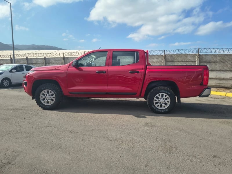 Mitsubishi L200 2024 - Imagen 8 de 20