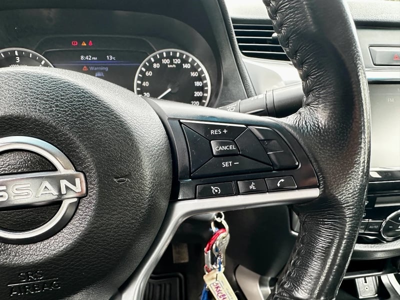 Nissan Navara 2023 - Imagen 18 de 20