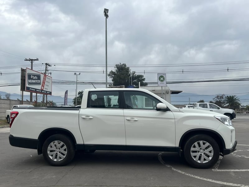 SsangYong Grand musso 2024 - Imagen 8 de 20
