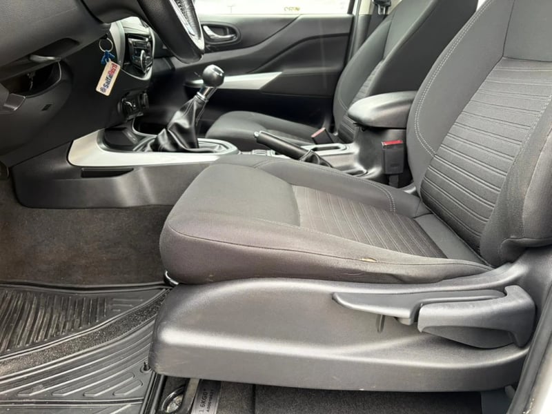 Nissan Navara 2023 - Imagen 14 de 20