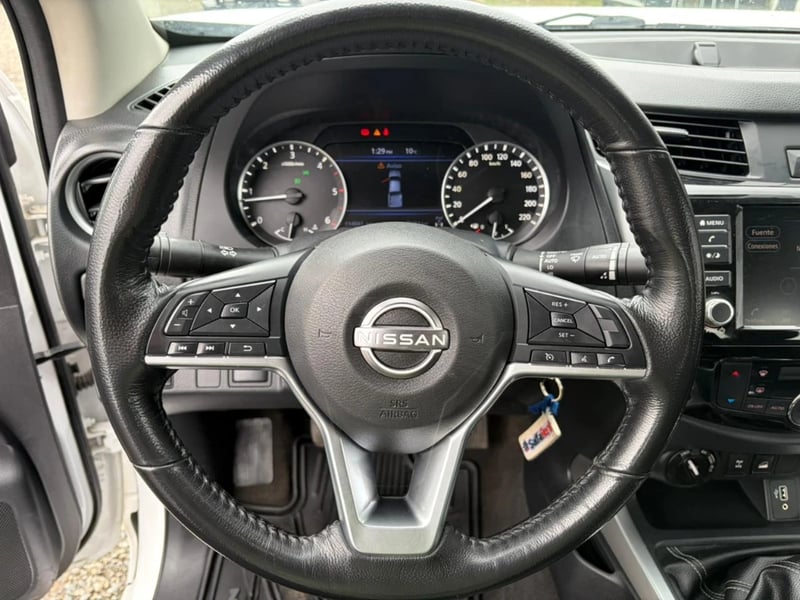 Nissan Navara 2023 - Imagen 17 de 20