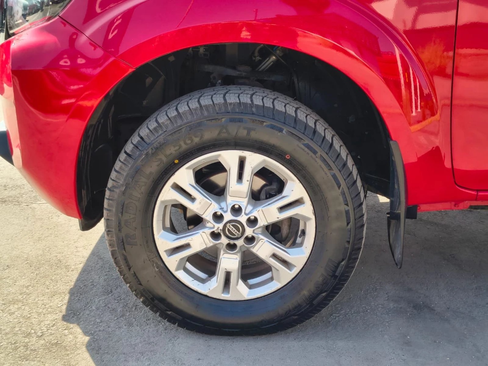 NISSAN NAVARA 2023 - Imagen 8 de 20