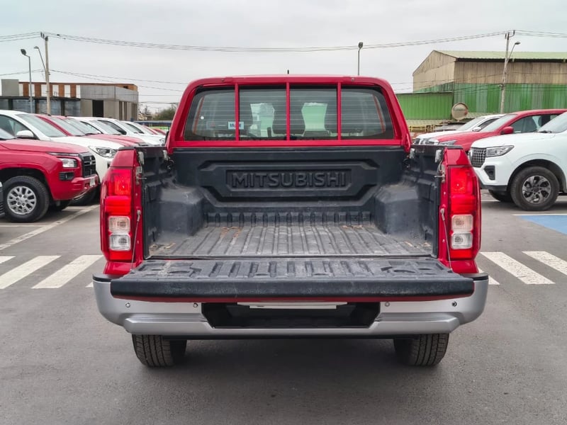 Mitsubishi L200 2024 - Imagen 12 de 20