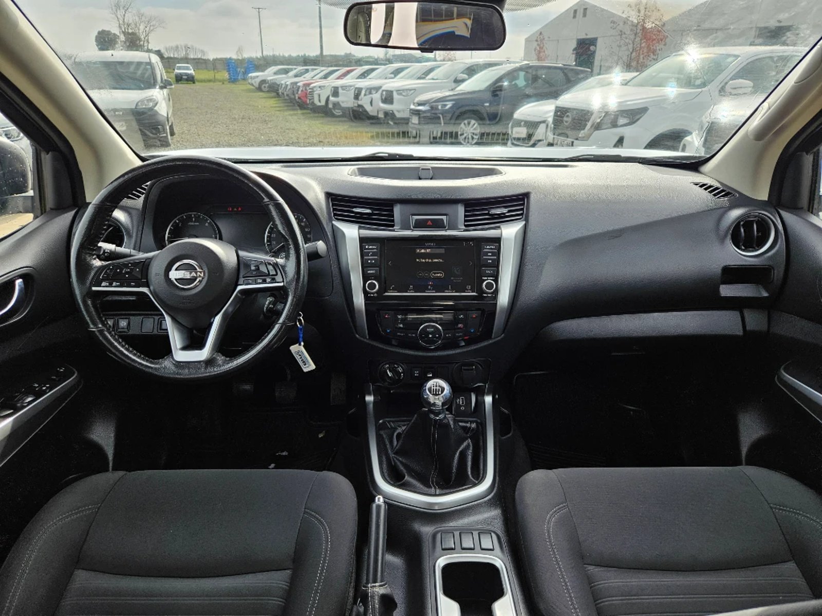 NISSAN NAVARA 2023 - Imagen 13 de 20
