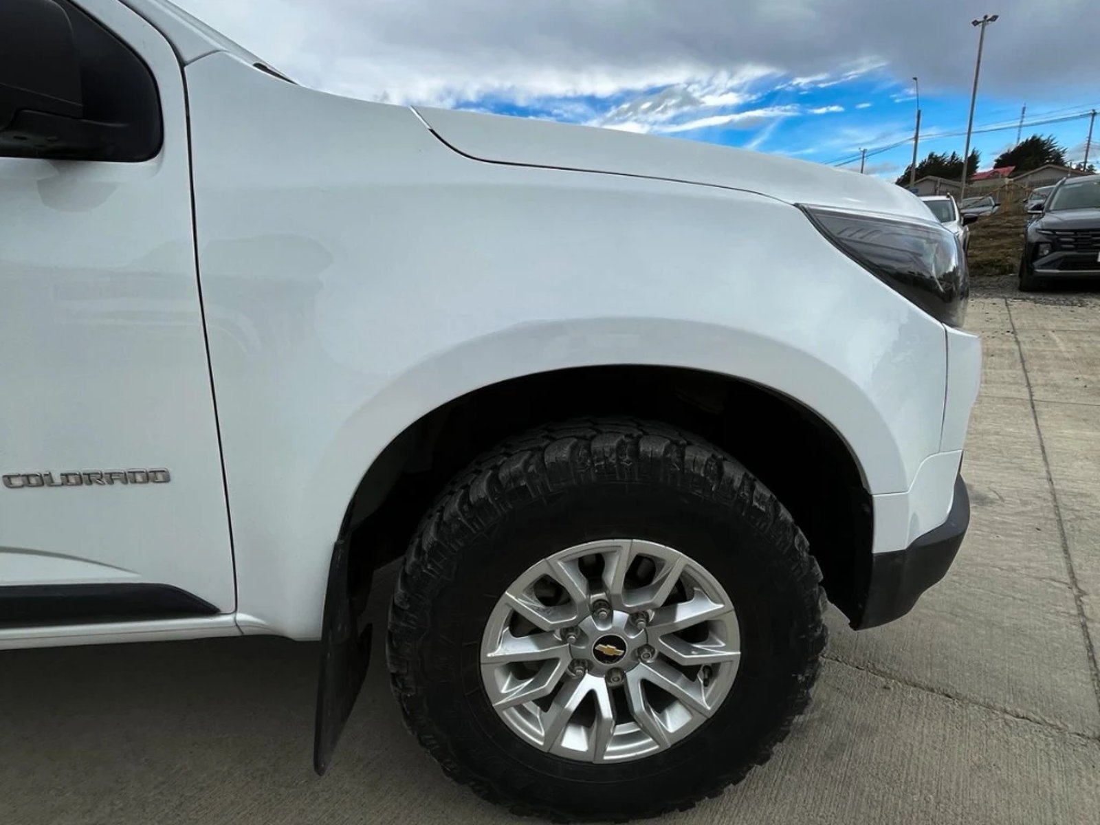CHEVROLET COLORADO 2023 - Imagen 4 de 19